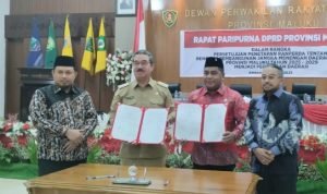 Kompak..! DPRD Tetapkan RPJMD Maluku 2025-2029